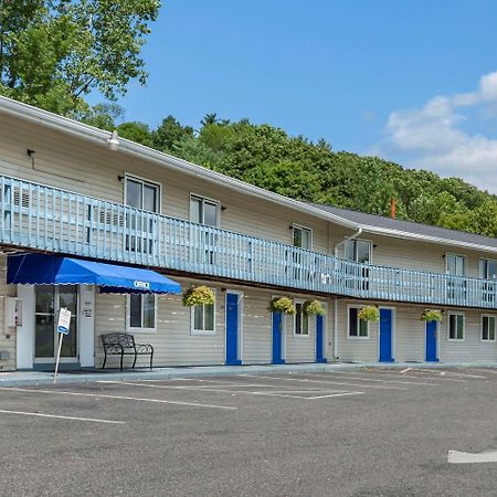 Econo Lodge Lee - Great Barrington Luaran gambar
