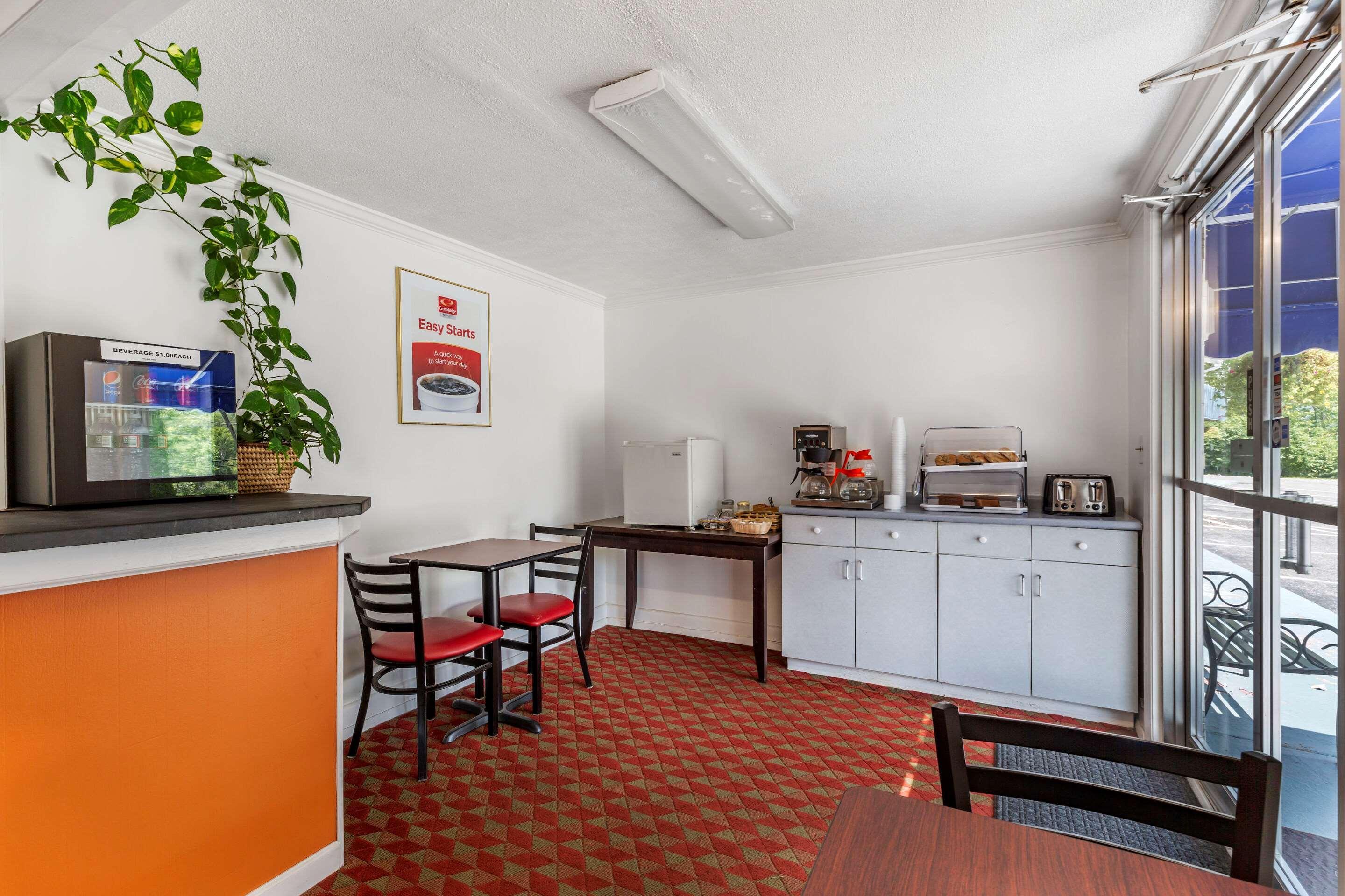 Econo Lodge Lee - Great Barrington Luaran gambar