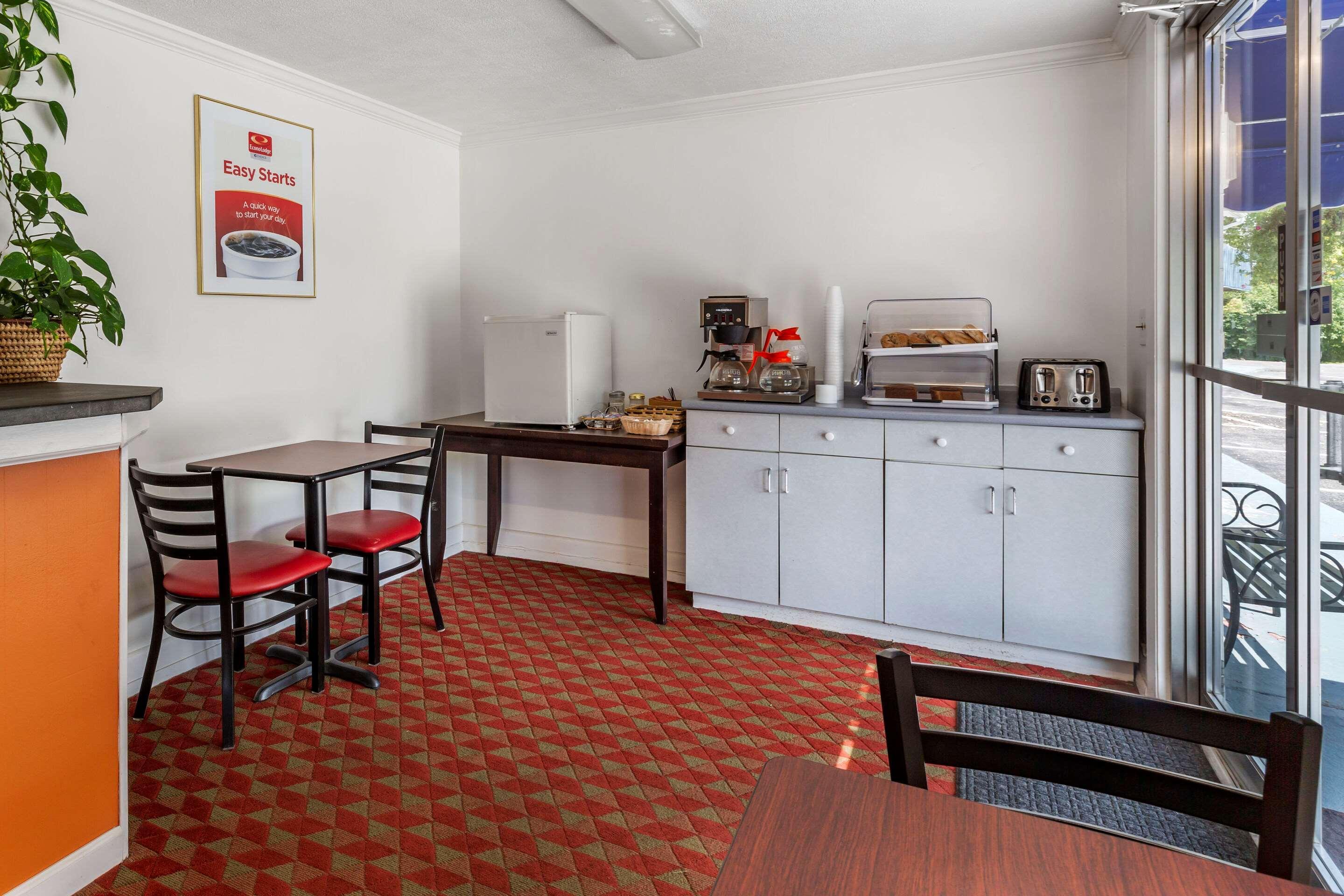 Econo Lodge Lee - Great Barrington Luaran gambar