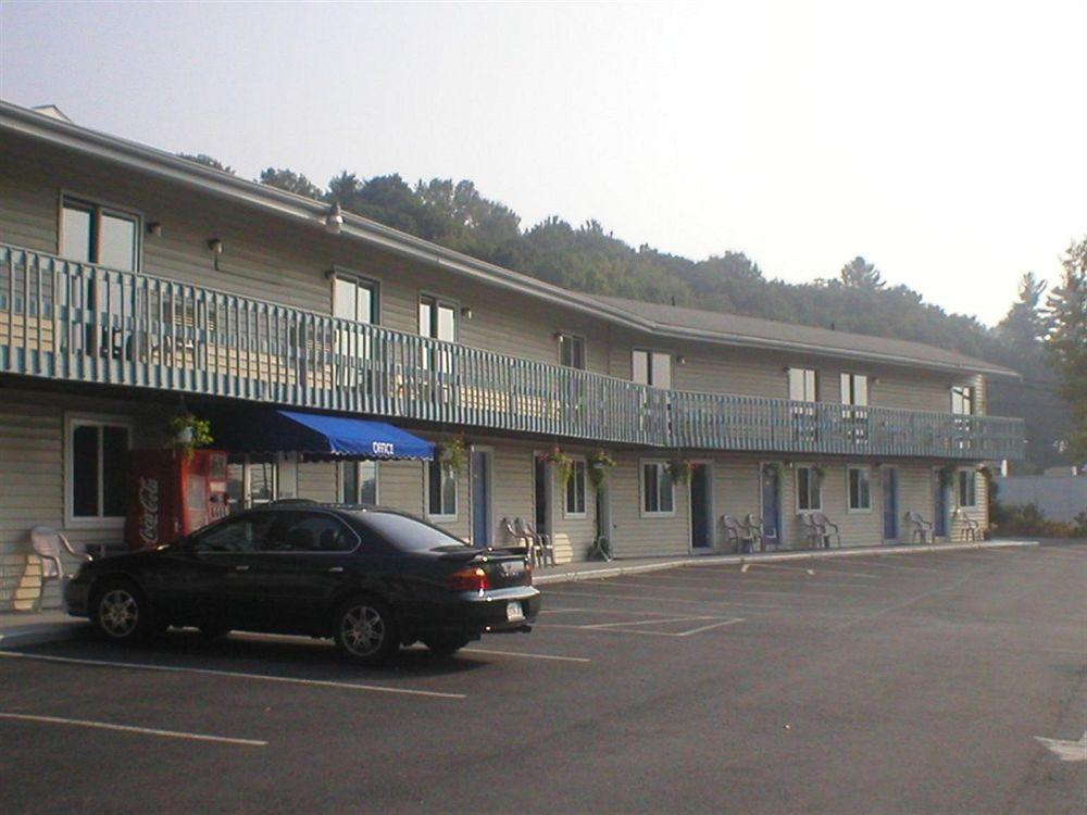 Econo Lodge Lee - Great Barrington Luaran gambar